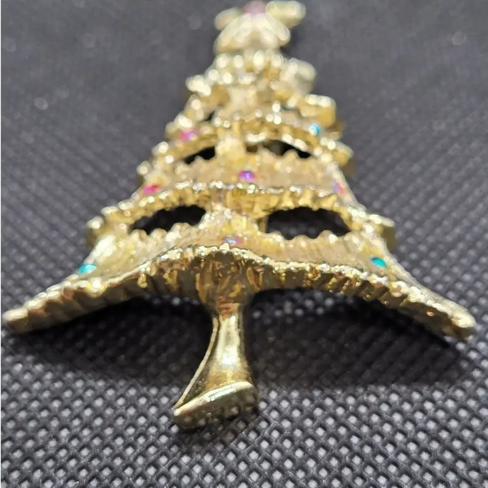 Luxe Vintage Holiday Sparkle Rhinestone Tiered Tree‎ Brooch Gold Tone Elegant 2